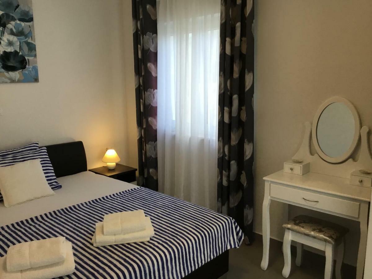 Apartments Villa Sophia Trogir Kültér fotó